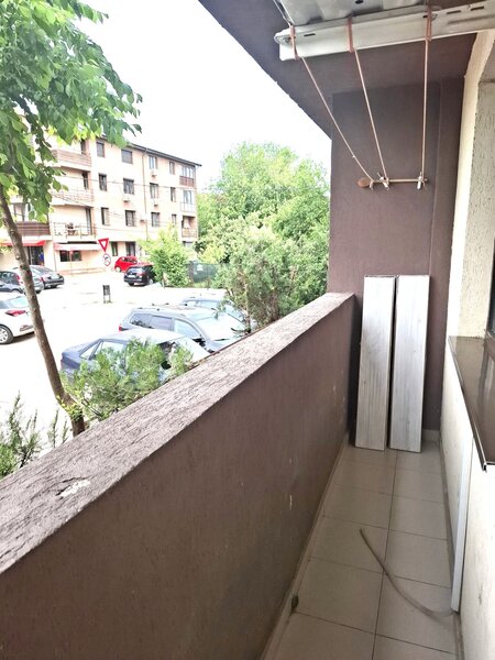 Berceni, ap. 2 camere cu centrala si loc parcare, 8 min. metrou Berceni.