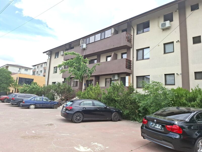 Berceni, ap. 2 camere cu centrala si loc parcare, 8 min. metrou Berceni.